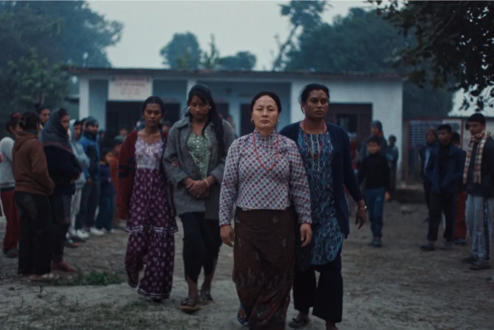 बाढीपीडितको सहयोगका लागि ‘तिनीहरू : एलिफेन्ट इन द फग’को विशेष प्रदर्शनी