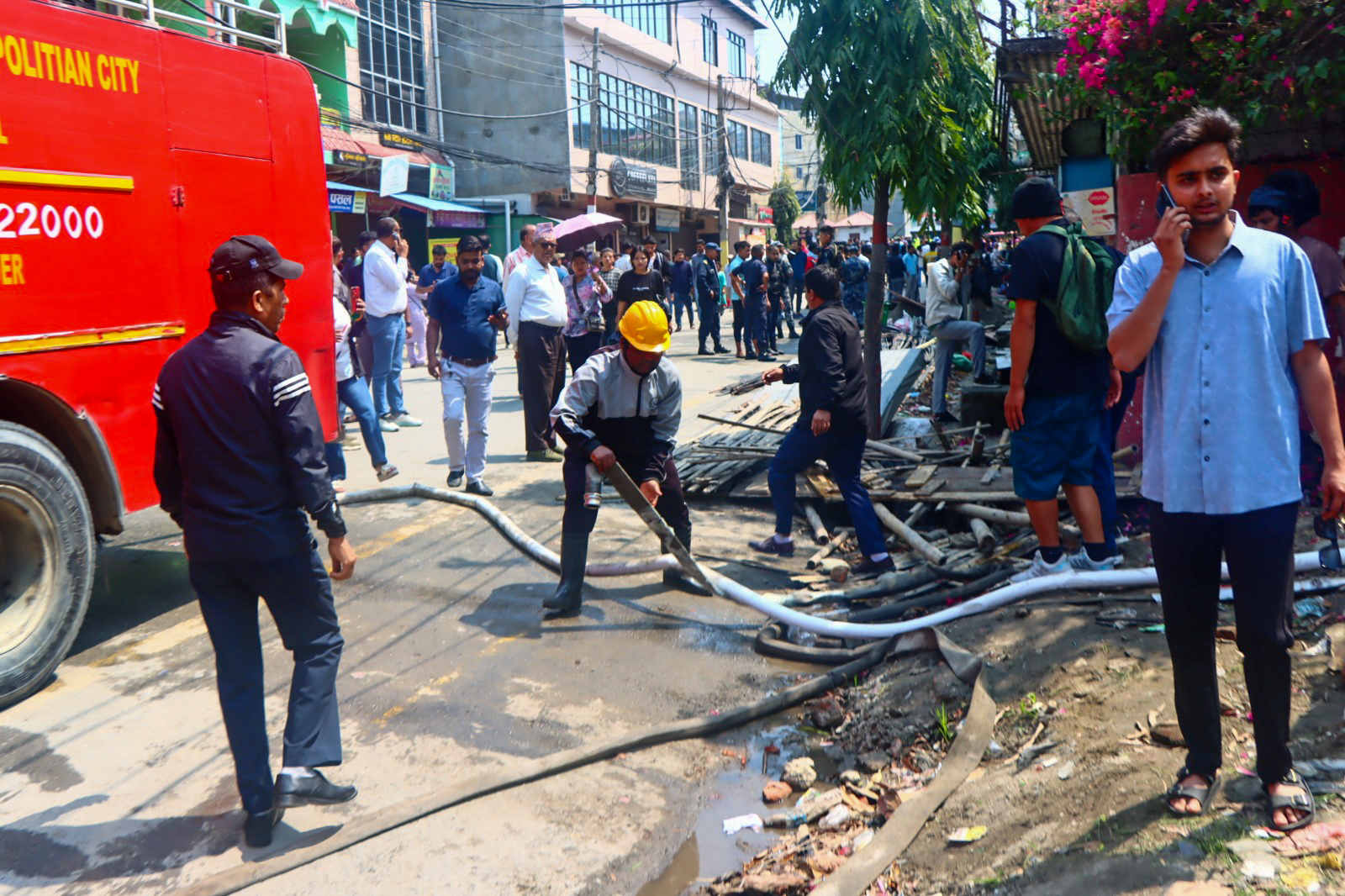 इटहरी आगलागी, ३५ लाख बढी क्षतिको अनुमान
