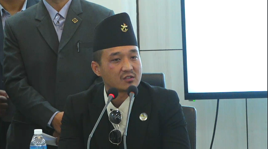 गृहमन्त्रीको पहिलो निर्णय ः एकद्वार प्रणालीबाट काम गर्ने