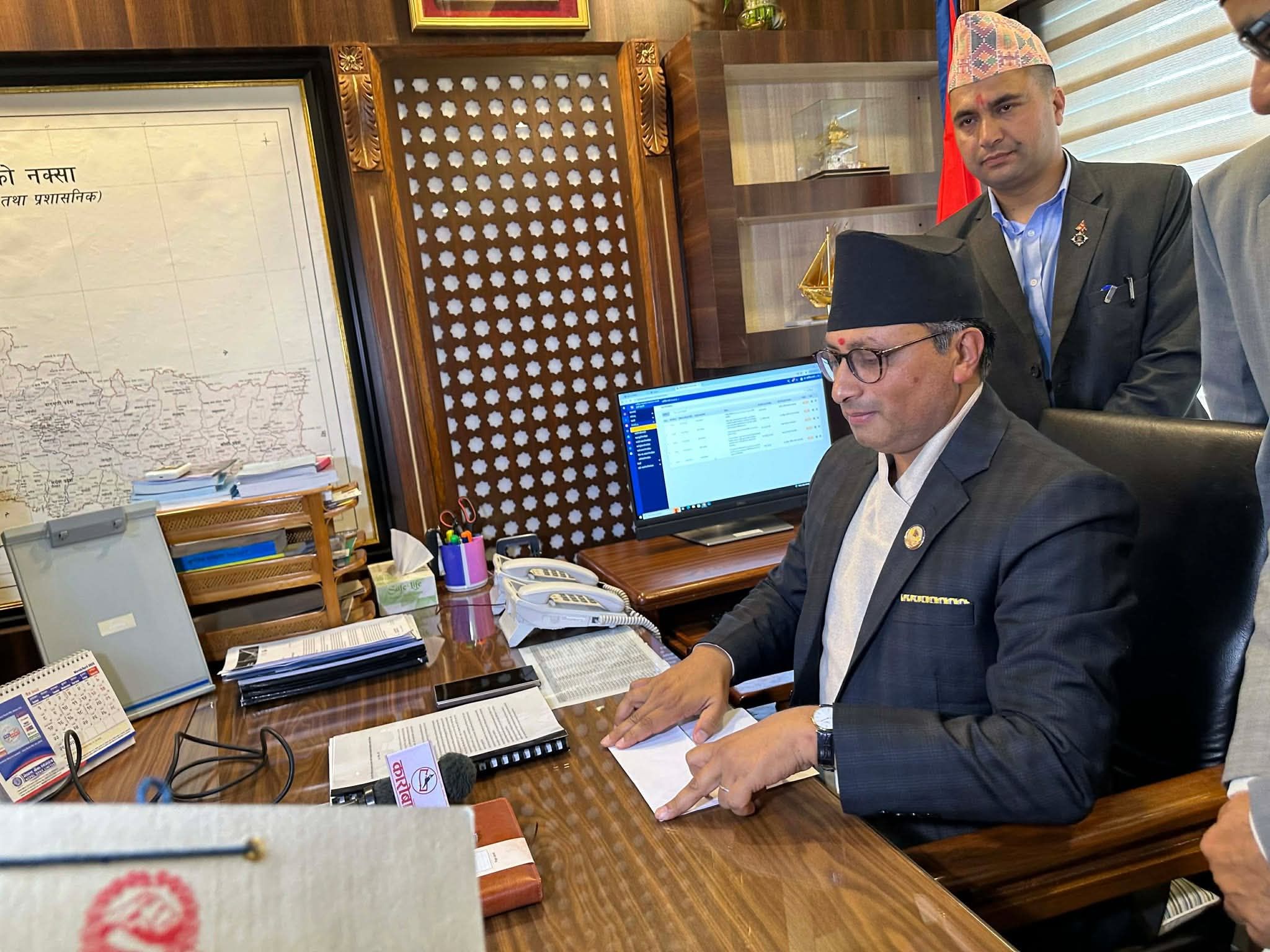 अर्थमन्त्री डा. स्वर्णिम वाग्लेको पहिलो निर्णय